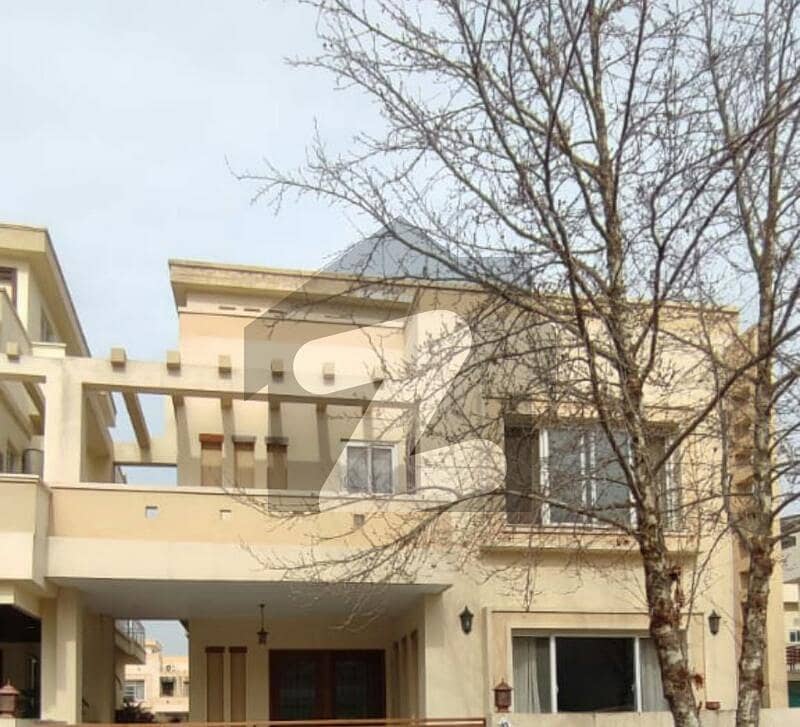 Sector A 10 Marla House With Basement For Rent In Bahria Enclave