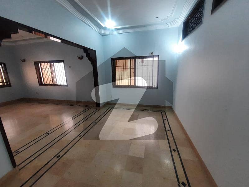 4 BEDS D/D 400 YARDS BLOCK 9 GULISTAN E JAUHAR GulistaneJauhar Block 9, GulistaneJauhar