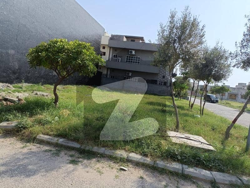 10 Marla Corner Residential Plot For Sale In Tele Garden T&t F17