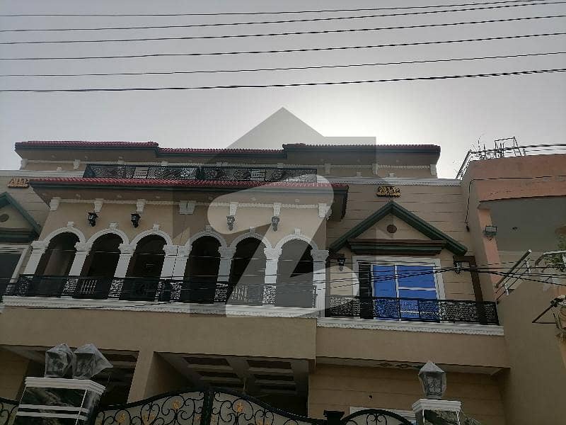 8 Marla House For sale In Eden Boulevard Housing Scheme Lahore In Only