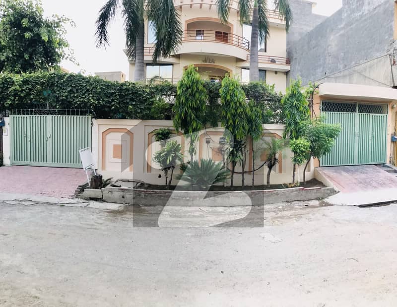 1 Kanal Beautiful House For Sale Canal Bank Housing Scheme, Lahore