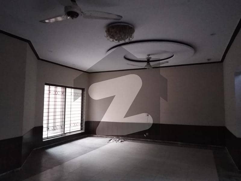 20 Marla Lower Portion For rent In Model Town Model Town Model Town