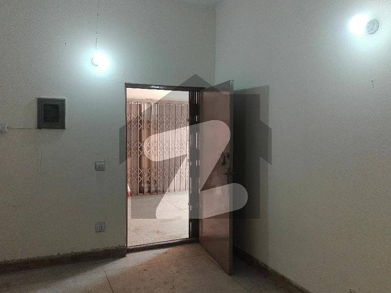 5 Marla Lower Portion In Central Sabzazar Scheme For rent Sabzazar