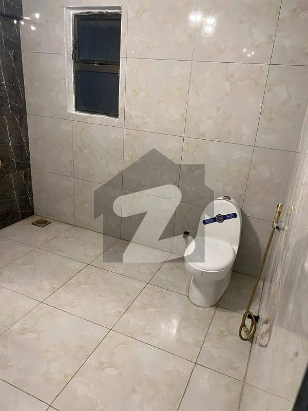 "Dha 1800 square Feet Paint House for sale, DHA Phase 5, DHA Defence