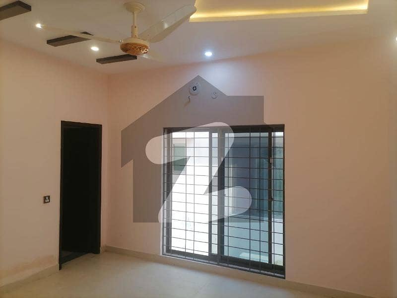 Single Storey 10 Marla House For sale In GulshaneRavi Block G