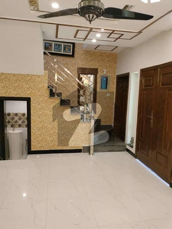 3 BEDS 5 MARLA HOUSE FOR RENT LOCATED IN JINNAH BLOCK BAHRIA TOWN