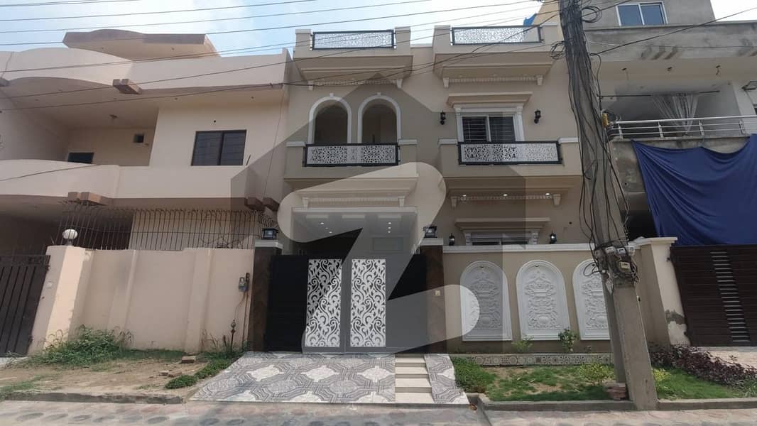Centrally Located Prime Location House Available In Jubilee Town
