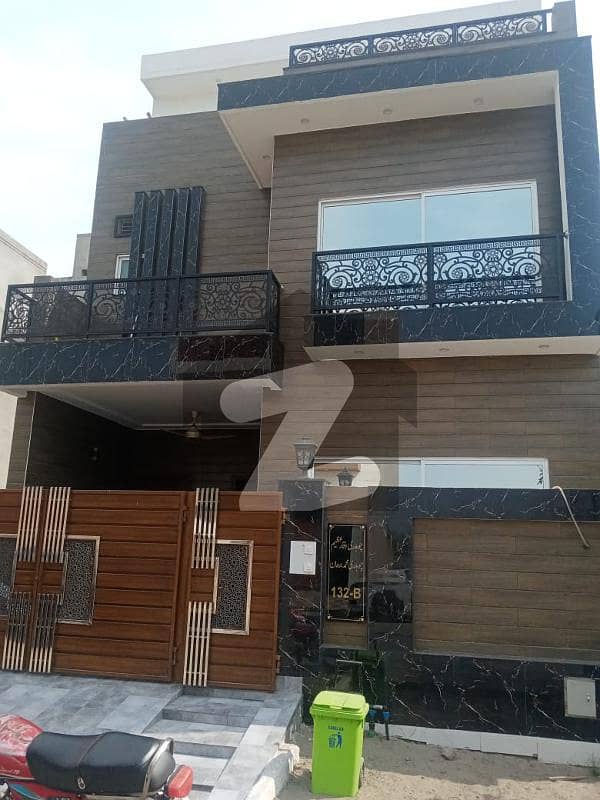 5 Marla Triple Storey House For Sale In Etihad Town Phase 1 Block B