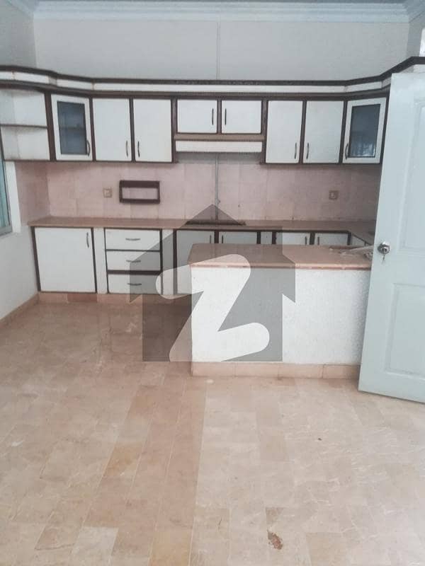 In GulshanEIqbal Block 10A Lower Portion Sized 1080 Square Feet