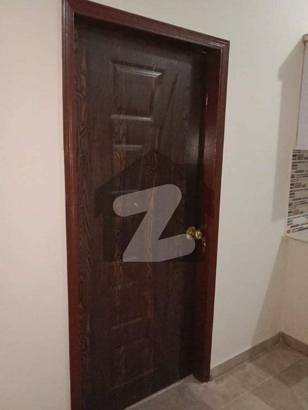 Brand New Flat Akhtar Colony, Jamshed Town, Karachi ID46251444