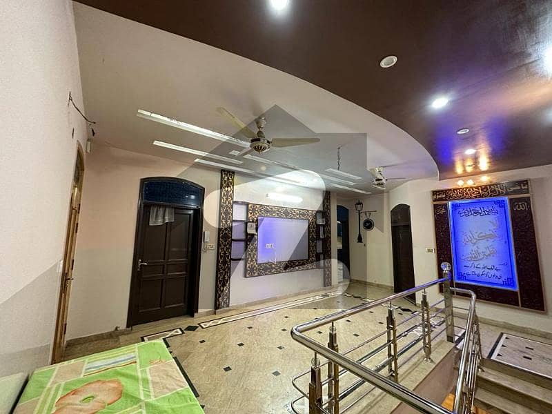 7 Marla Unique Corner House For Sale In Model Town 3 Portion House