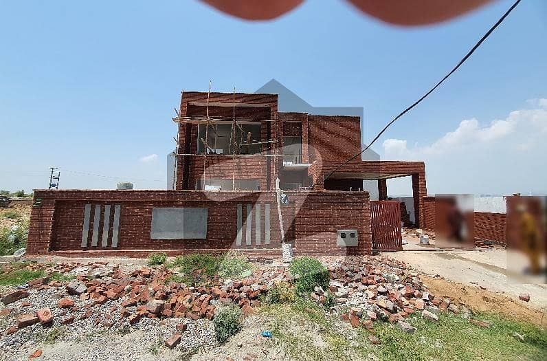 ONE KANAL HOUSE IN BLOCK F, HILL TOP AWT Block F, AWT, D18