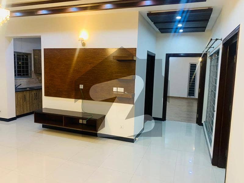 Defence Beautifull Upper Portion In Dha Lahore DHA Phase 3, DHA Defence