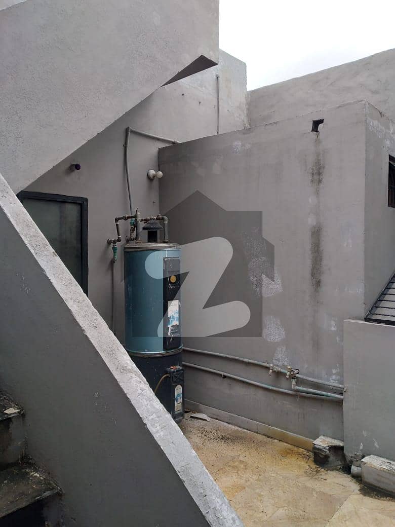 House Of 4.50 Marla In DC Road Is Available DC Road, Gujranwala