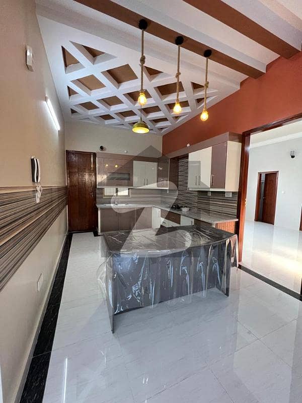 400 Sq Yards Luxury House For Sale In Gulistanejauhar Block 15