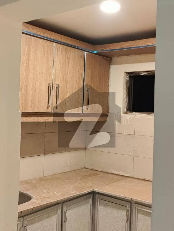 1 bed corner flat 6 road Satellite Town 6th Road, Satellite Town