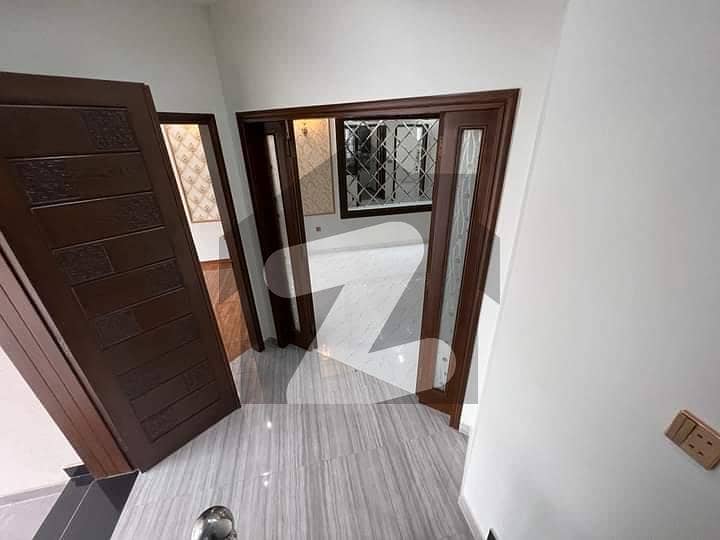 10 Marla brand new house for sale Dubai Town, Lahore ID46674640