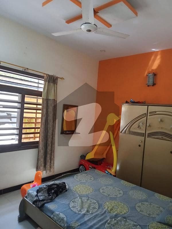 Leased GROUND FLOOR Portion For Sale In GulistanEJohar Block 13