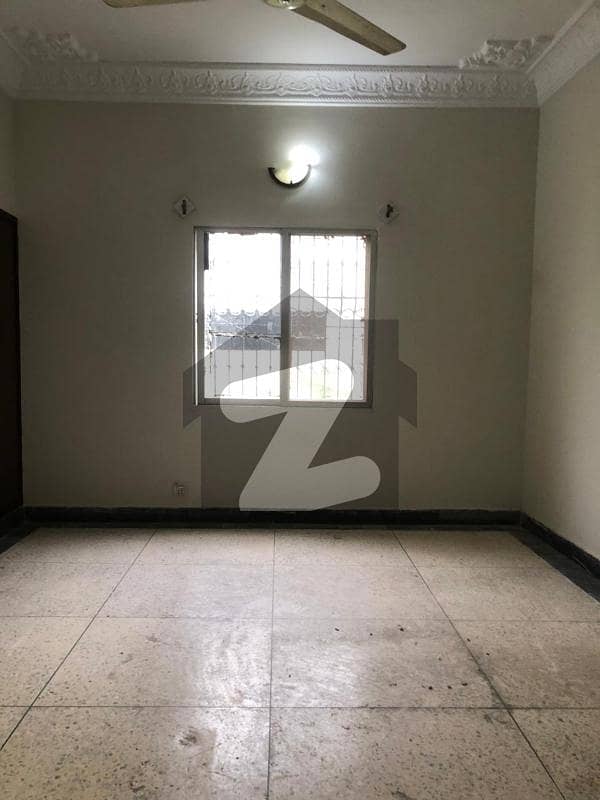 HOUSE FOR SELL IN A GOOD SOCIETY GulistaneJauhar Block 19, Gulistan