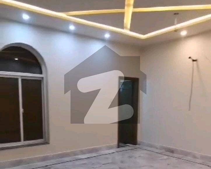 10 Marla Lower Portion For rent In Canal Road Canal Road, Faisalabad