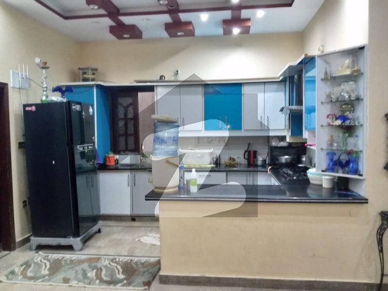 Well Maintained 200 Sq Yards On 40ft Road, House For Sale In "new Lyari