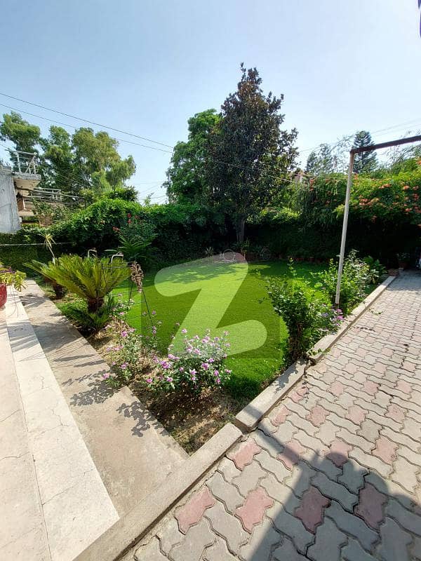 Double Storey, Elite Street, Excelelnt Location Westridge 2, Westridge