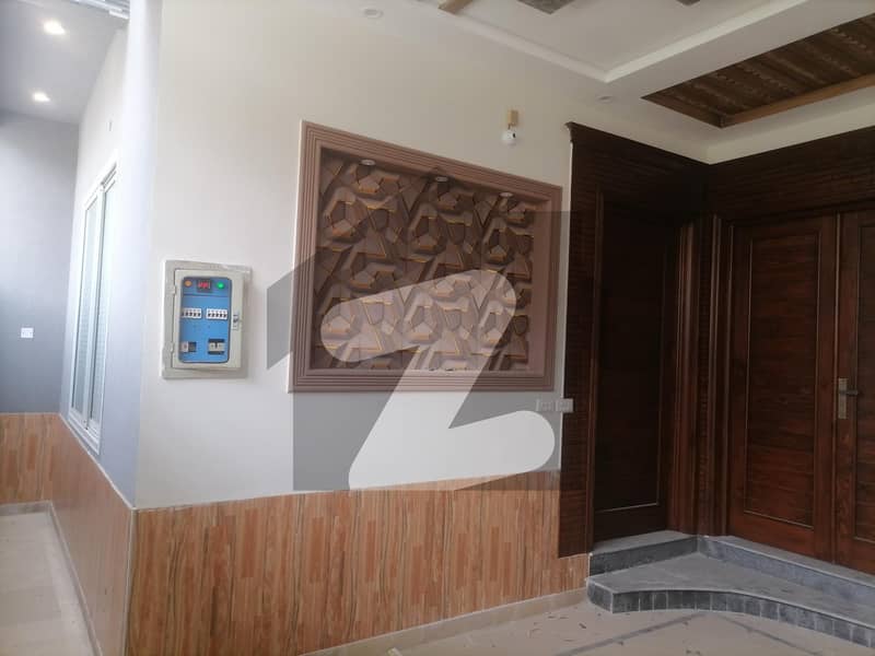 5.5 Marla House In Green Town For sale Green Town, Faisalabad ID46884800