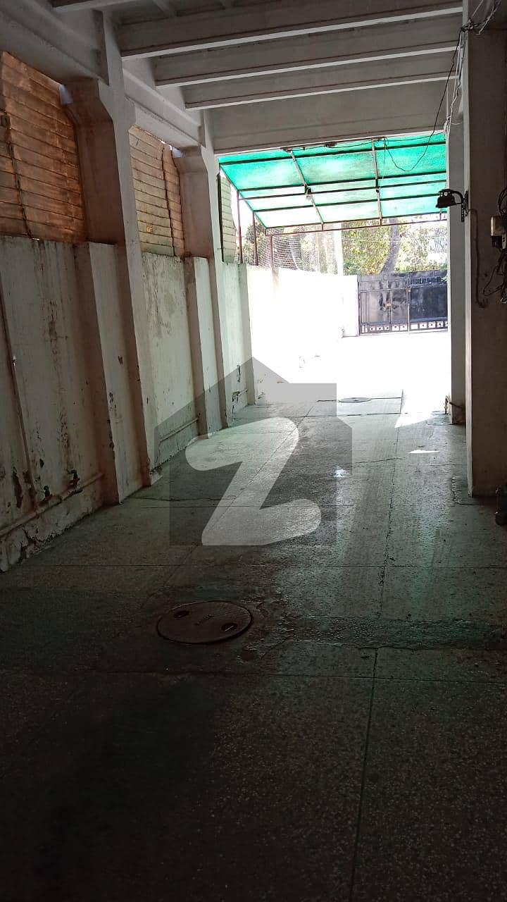 2 kanal house located in front of green belt on main location of sector