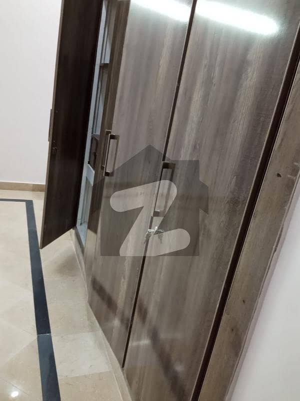 I8 Separate Room Available For Rent Near Shifa Hospital Only For Job