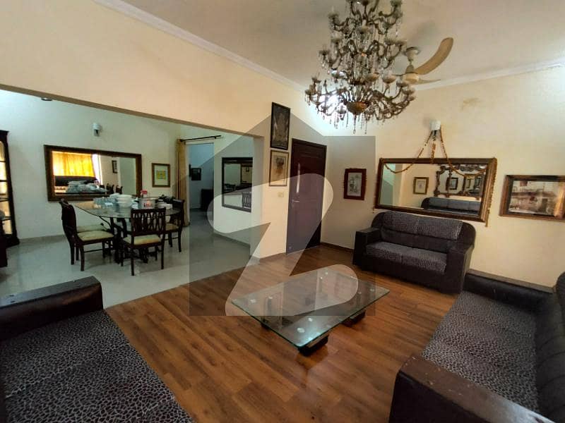 Stunning Offer,Fully Furnish Villa For Short Rentals!! Details Below. . DHA Phase 8 Ex Park