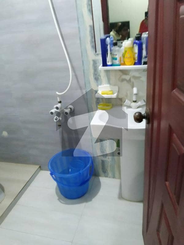 2nd Floor Portion Block10 GulshaneIqbal Block 10, GulshaneIqbal