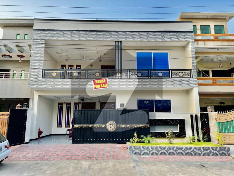 10 MARLA BRAND NEW DOUBLE STOREY HOUSE FOR SALE PHASE 2 Pakistan Town