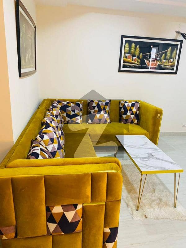 1 Bed Apartment Available For Rent In Diamond Mall Gulberg Greens