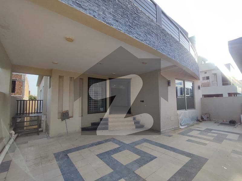 10 Marla Used House For Sale In Bahria Town, Rawalpindi Bahria Town