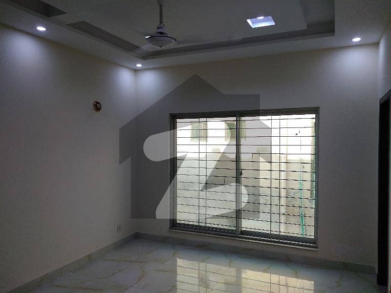 In Paragon City Of Paragon City, A 5 Marla House Is Available Paragon