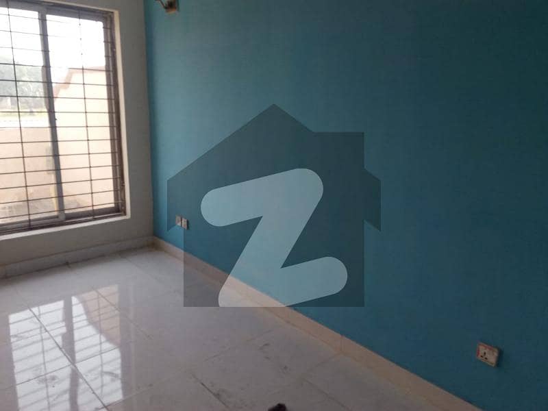 40 Feet Road Beautiful House For Rent In Eden Abad Lahore Main Road
