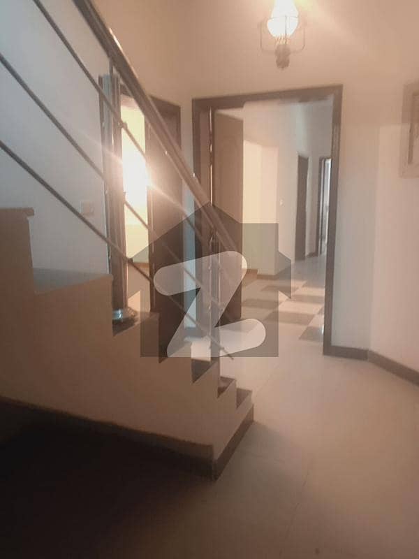 10 Marla 3 Bed House For Sale In Askari 11 Lahore Askari 11 Sector B