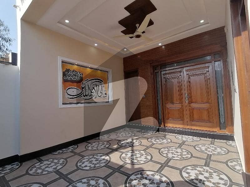 Get Your Hands On House In Multan Best Area Dream Garden, Purana