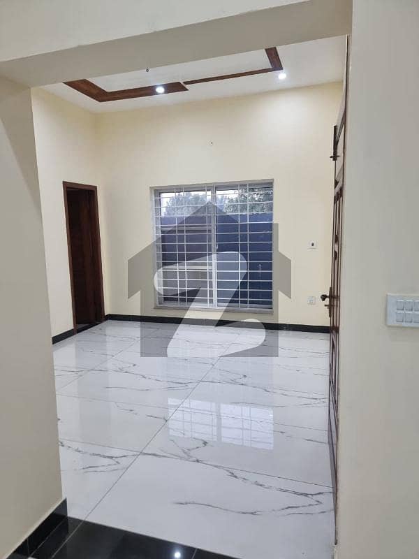 5.5 Marla Corner House Wapda TownPH2 Multan For Rent Wapda Town Phase