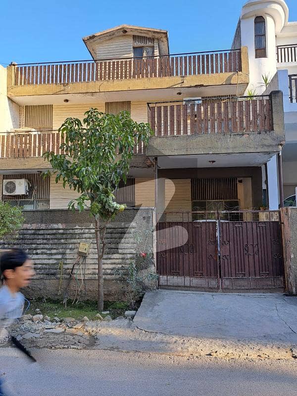 30x55 Park Face Triple Story House for Sale G10, Islamabad ID47233167