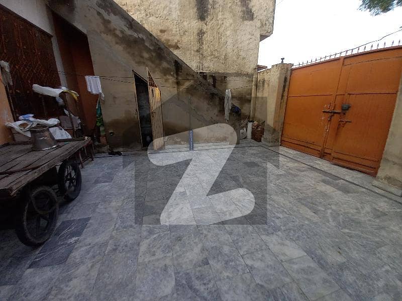 7.5 Marla Single Storey House For Sale In Moeez Town Salamat Pura