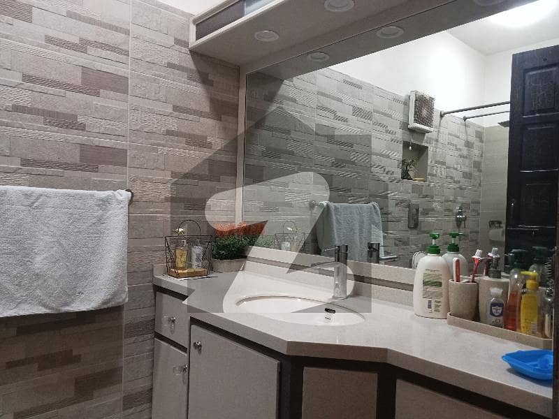 Stunning 4 Bed Dd Lounge Town House For Rent At Main Road Pechs Block 6