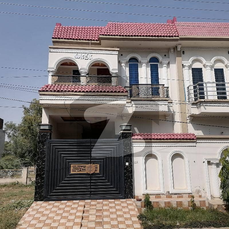 ProminentlyLocated House Available In Royal Palm City Sahiwal For Sale