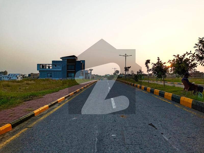 1 Kanal Residential Plot Available For Sale In Mumtaz City Islamabad