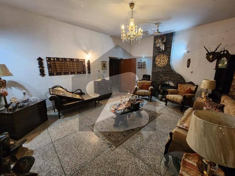 Good Location Wide Road One Unit House Owner Built For Sale Chaklala