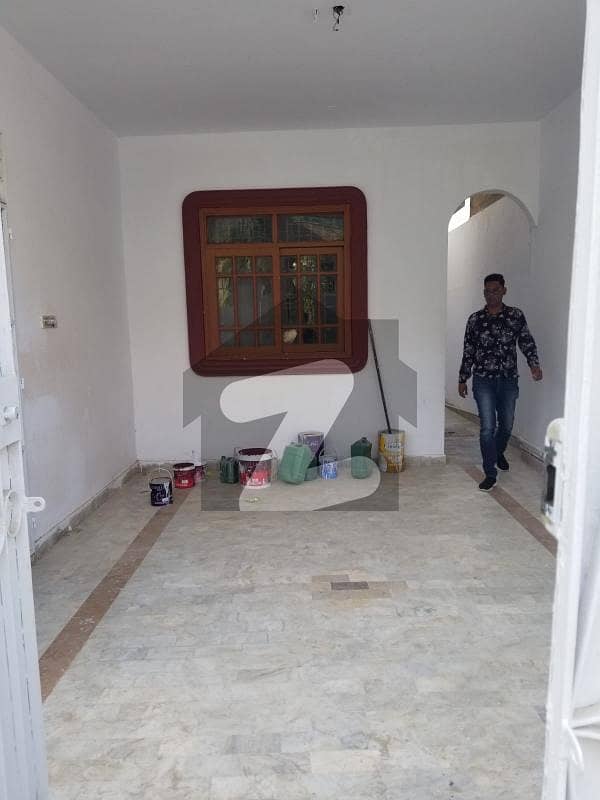 Independent house for rent g+1 5 bed dd GulshaneIqbal Block 4A