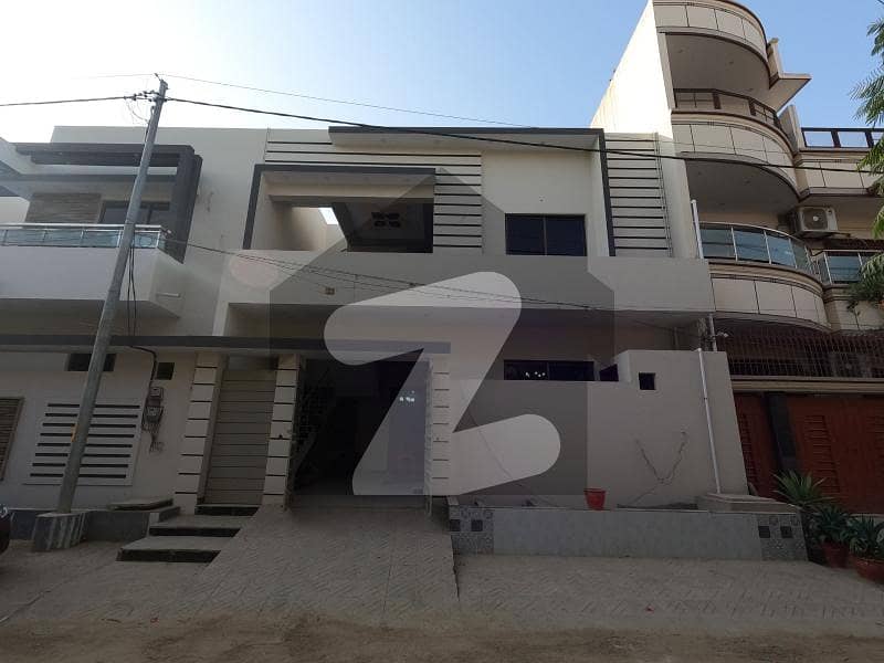 Prime Location House Of 200 Square Yards Available For Sale In Gulshan