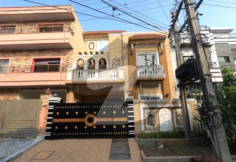 Prime Location 7 Marla House Available For Sale In Jubilee Town Block