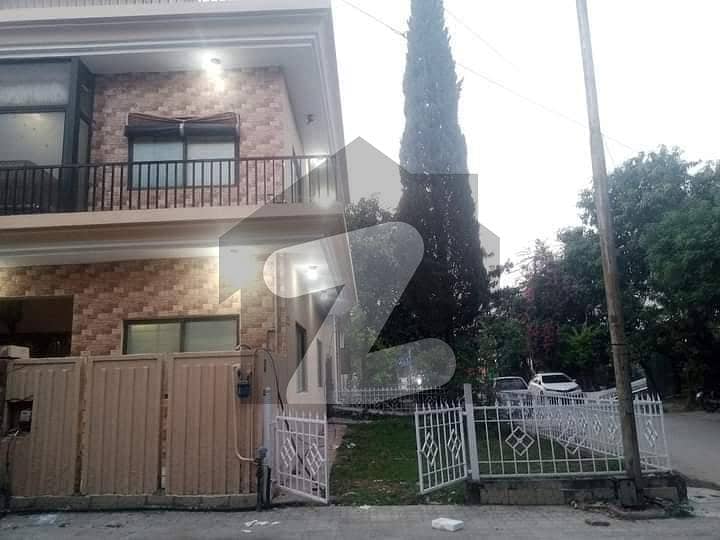 Beautiful Full House Available For Rent In G11/3 Islamabad G11/3, G