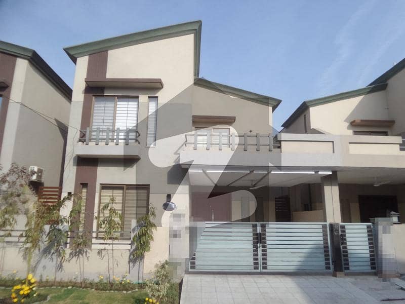 10 Marla House Is Available In Affordable Price In Divine Gardens
